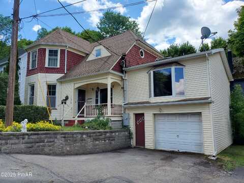 106 Young Street, Honesdale, PA 18431