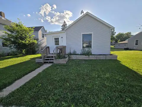 205 S Congress, POLO, IL 61064