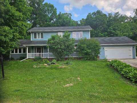 100 PRINCE, POPLAR GROVE, IL 61065