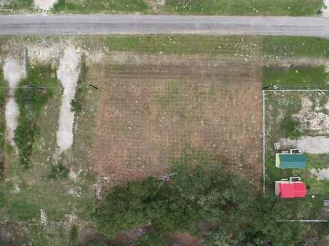 820 N Traylor Ave, ROCKPORT, TX 78382