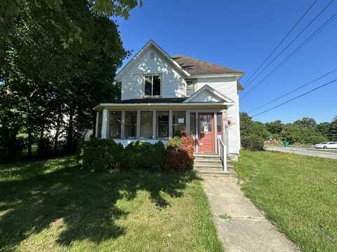 822 N Main Street, Three Rivers, MI 49093