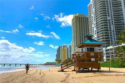 290 174th St, Sunny Isles Beach, FL 33160