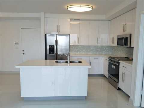 2651 NE 212th Ter, Aventura, FL 33180