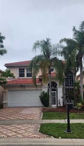 9657 Vineyard Ct, Boca Raton, FL 33428