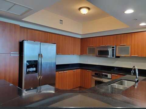 15051 Royal Oaks Ln, North Miami, FL 33181