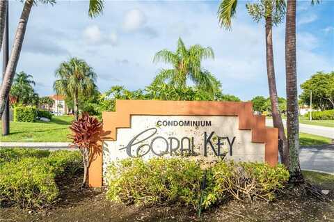 3350 Pinewalk Dr, Pompano Beach, FL 33063