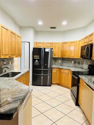 685 Conservation Dr, Weston, FL 33327