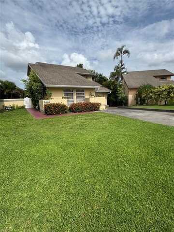 4071 SW 83rd Way, Davie, FL 33328