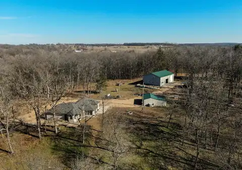 2898 N Farm Road 17, Ash Grove, MO 65604