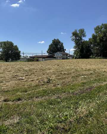 000 10th Street, Cassville, MO 65625