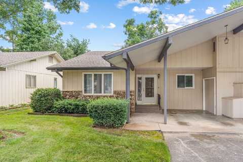 6 Maple Court, Branson, MO 65616