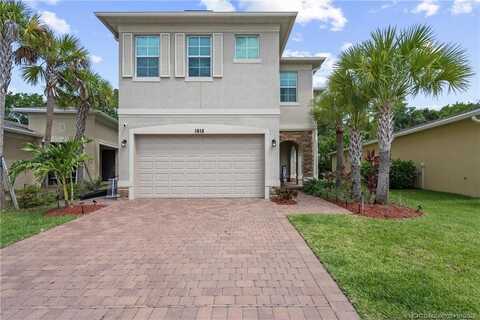1813 NW Cataluna Circle, Port Saint Lucie, FL 34986