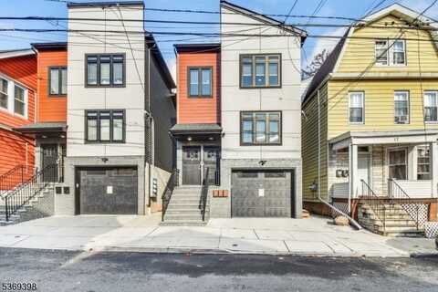 19 Shaw Ave, Newark, NJ 07112