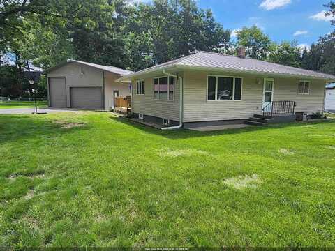 E1761 AMY Street, WAUPACA, WI 54981