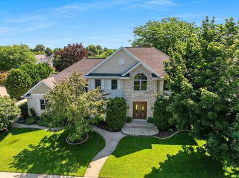 1404 MAHLER Boulevard, NEENAH, WI 54956