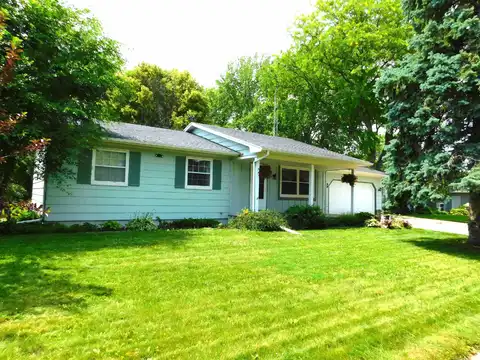 309 WOODSIDE Street, ROSENDALE, WI 54974