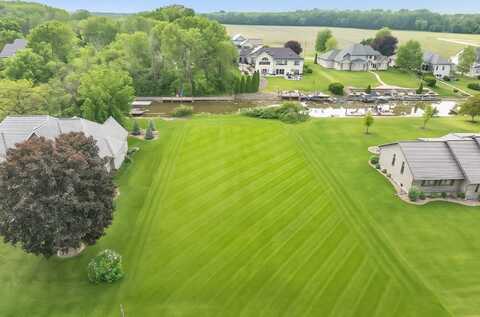 KILLDEER Lane, OSHKOSH, WI 54901