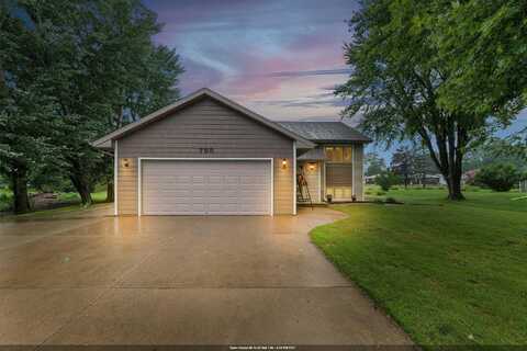 755 S OAKWOOD Road, OSHKOSH, WI 54904