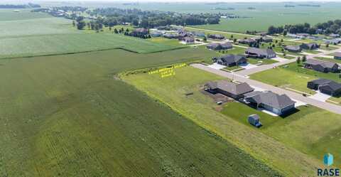1503 Willard Ln, Larchwood, IA 51241