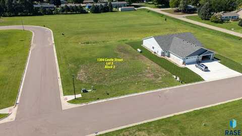1304 Castle St, Larchwood, IA 51241
