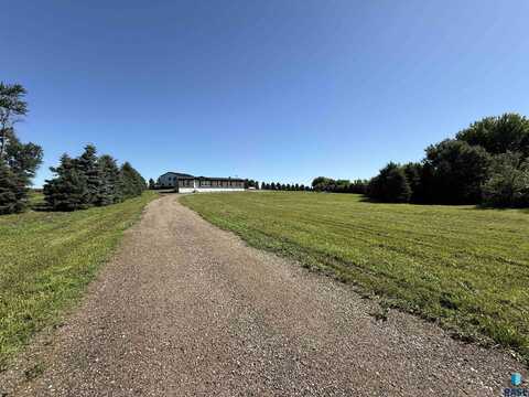 46644 256th St, Hartford, SD 57033