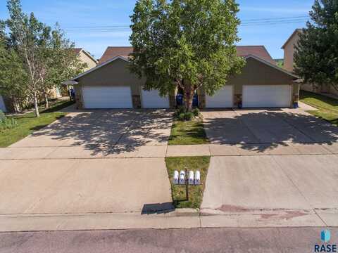 3503 W 93rd St, Sioux Falls, SD 57108