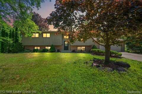 7427 Emerson, Washington, MI 48094