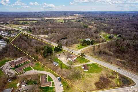 10685 DIXIE Highway, Davisburg, MI 48350