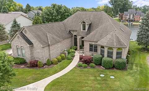 9210 Twin Lakes Drive, White Lake, MI 48386