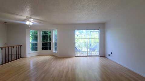15 CHERRY ST, Greenville, NJ 07305
