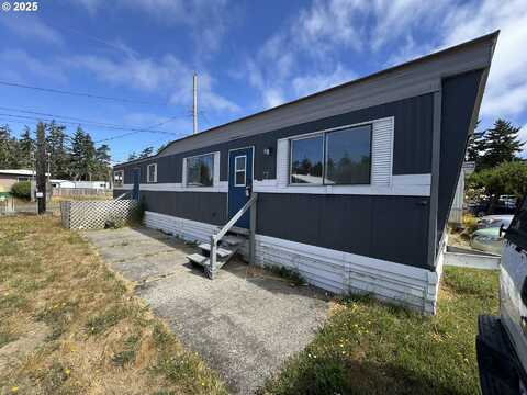 67624 SPINREEL RD, North Bend, OR 97459