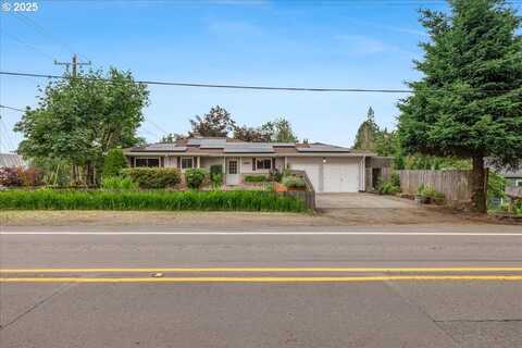 886 LINN AVE, Oregon City, OR 97045