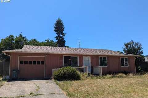 47696 W 1ST ST, Oakridge, OR 97463