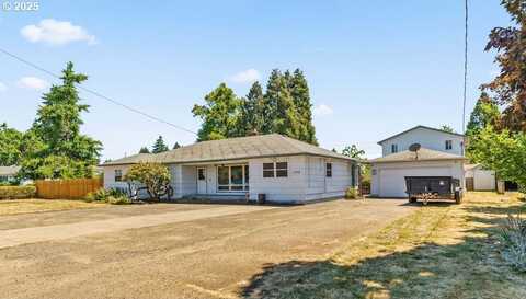 1792 HAYDEN BRIDGE RD, Springfield, OR 97477