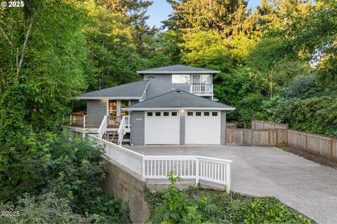 140 SE BAYVIEW AVE, Depoe Bay, OR 97341