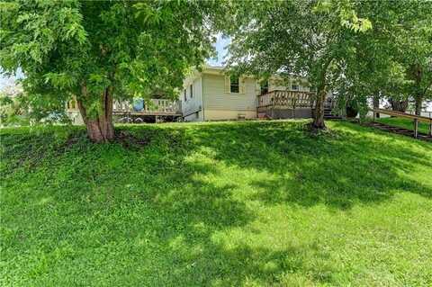 111 N Woodward Street, Easton, MO 64443