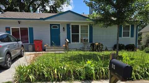 513 POWAHATAN Drive, Independence, MO 64056