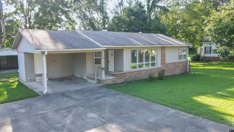 615 S McCombs, Martin, TN 38237