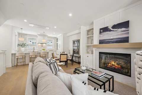 743 G Avenue, Coronado, CA 92118