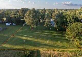 1101 Main ST, Gentry, AR 72734