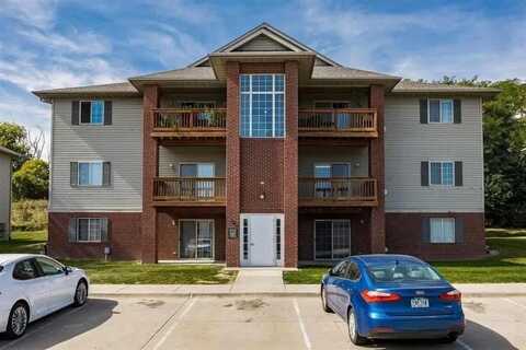 2270 Holiday Rd, Coralville, IA 52241