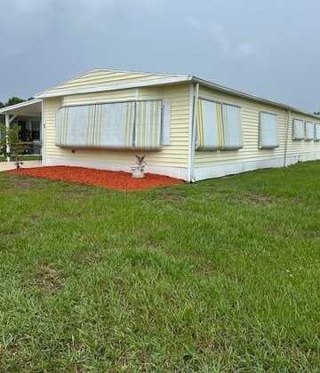 1 Arboles Lane, Port Saint Lucie, FL 34952