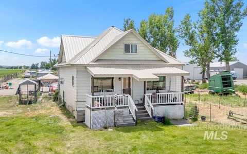 2595 NW 2nd Ave, Fruitland, ID 83619