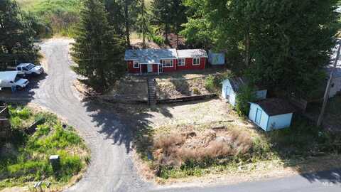 2129 N Polk Ext, Moscow, ID 83843