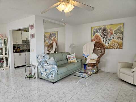 224 Burgundy E, Delray Beach, FL 33484
