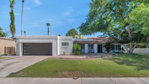 8030 E Vía Sierra Drive, Scottsdale, AZ 85258