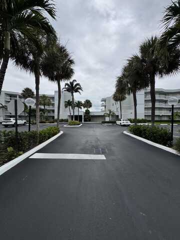 3501 S Ocean Boulevard, South Palm Beach, FL 33480