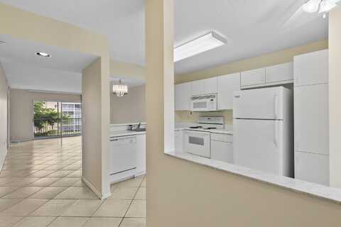 9537 Weldon Circle, Tamarac, FL 33321