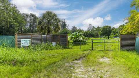 6424 Park Lane W, Lake Worth, FL 33449