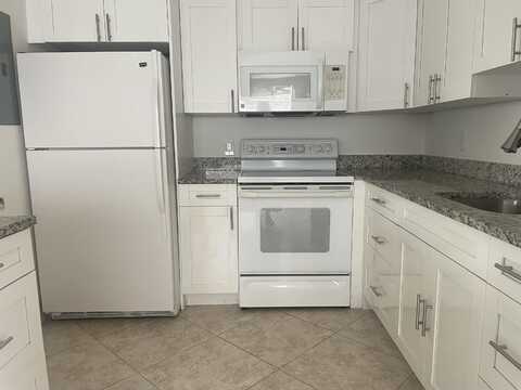 486 Saxony K, Delray Beach, FL 33446